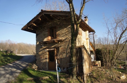 San Michele Mondovi Cottage | Tiny house on a farm in Piedmont: nature, forest and tranquillity for your vacation