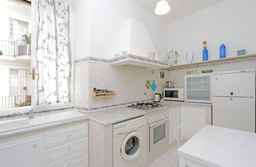Salario Apartment | Tirso, Amazing 1 Br Flat In Rome By Halldis