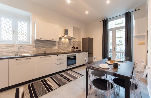 Cit Turin Apartment | Top Living Apartments - Porta Susa