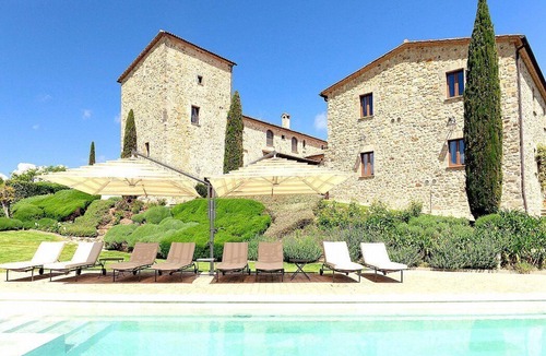Allerona Villa | Torre Valma: A characteristic and welcoming three-story villa surrounded by the greenery, with Free WI-FI.