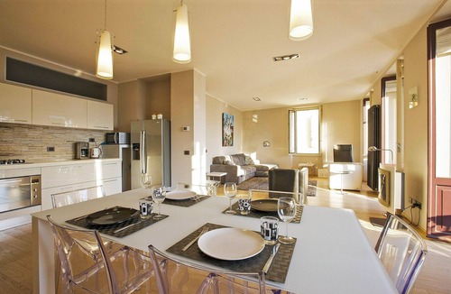 Verbania Apartment | Toscanini Apartment by Lago Reisen