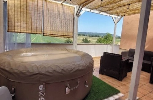 Magliano Sabina House | Tourist accommodation.A 7oo m exit A1 Magliano Sabina near Rome Viterbo Terni
