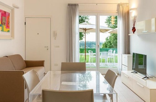 Camerano Apartment | Tramonto - Soggiorni Le Grotte