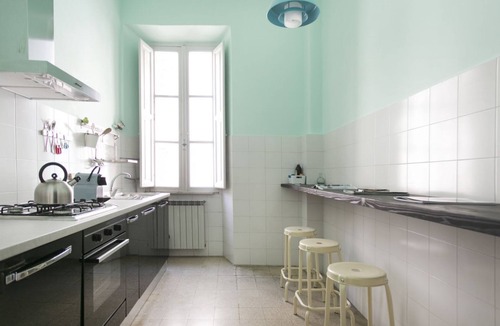Trastevere Apartment | TrastevereHome - San Cosimato View on Trastevere Square