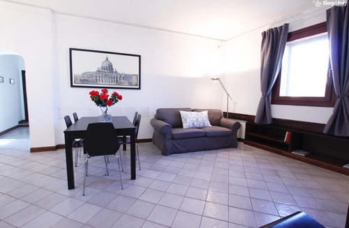 Rione II Trevi House | Trevi Lavatore Rome in Rome