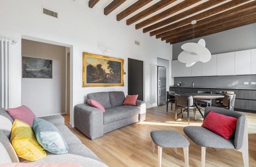 Tricolore Apartment | Tricolore - Luxury Apartments By Design Club Collection