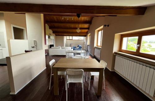 Gubbio Bed & Breakfast | trilocale notte nel loft di Lori 3 camere 1 bagno