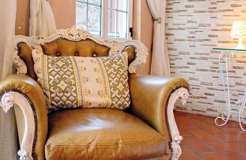 Montegrosso Apartment | Triple Room with Wi-Fi and Air Conditioning