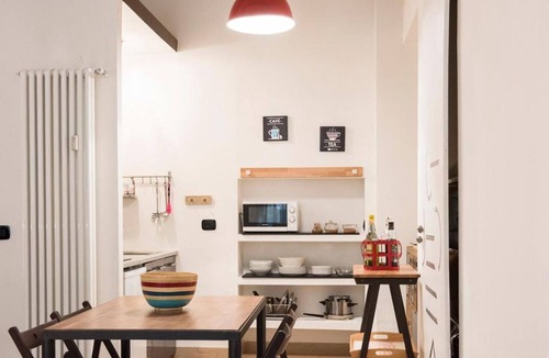 Historic Centre Apartment | Turin’s Hideaway: A Charming Loft with History