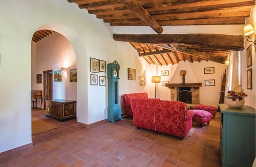 Santarello House | Tuscan farm house with atmosphere