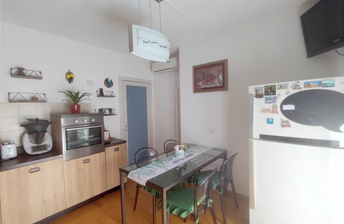 Grosseto Apartment | Tuscan Gallery House