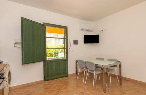 Castellina Marittima House | Tuscan Retreat with Pool, Garden & BBQ near the Sea