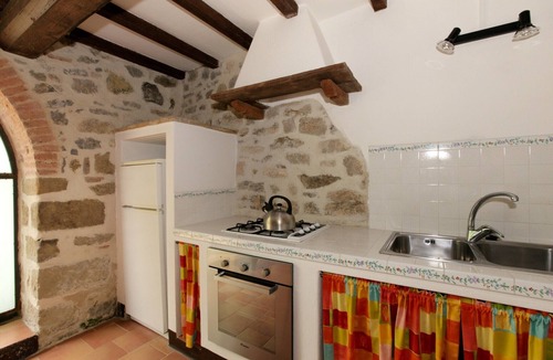 Lisciano Niccone House | Two characteristic houses on an estate in Umbria