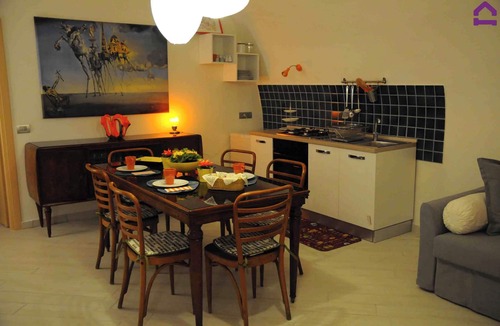 Naples City Centre Apartment | TWO-ROOM APARTMENT ANCIENT CENTER OF NAPLES