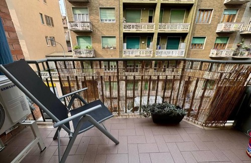 Borgo Dora Apartment | Two-room apartment with Wi-Fi, kitchen, air conditioning 15min walk from Piazza Castello
