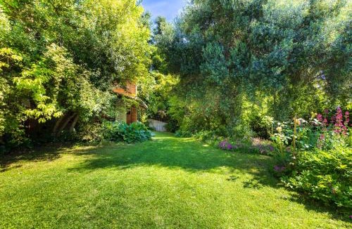 Guarene House | Typical Roero House with Langhe View and Private Park e Free Wifi