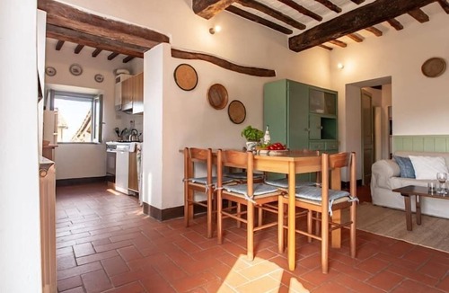 Castiglione del Lago Apartment | Umbria apartment rental