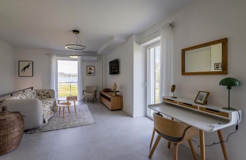 Dormelletto Apartment | Un Occhio Sul Lago
