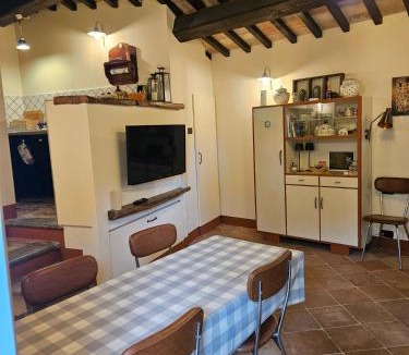 Castelraimondo House | Una Casetta nel Bosco