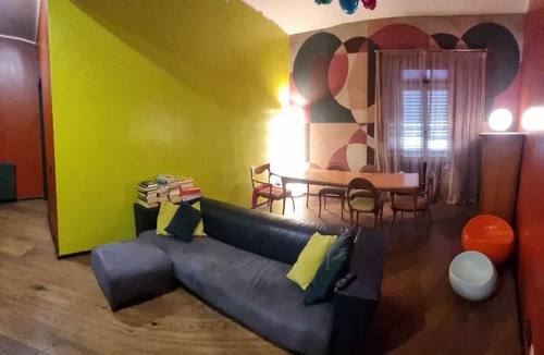 Nomentano Apartment | Una vacanza all'insegna dello stile in un palazzo del 1800 al centro di Roma
