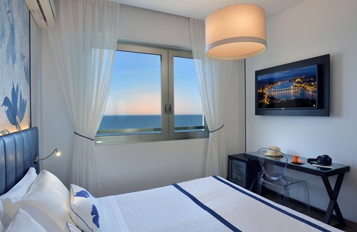 Pesaro Hotel | UNAHOTELS Imperial Sport Hotel