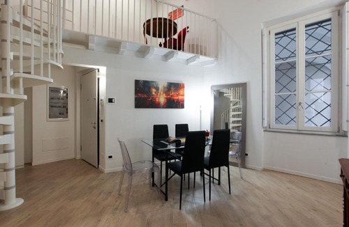 Pavia Apartment | [University-City Center] In the heart of the city