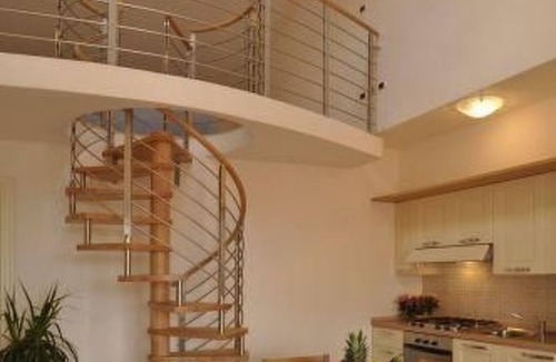Puntone Apartment | Unterkunft für 7 Personen mit AC, Schwimmbad, in by Interhome