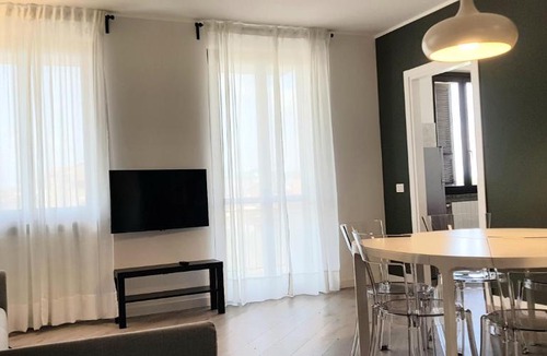Trecate Apartment | V12 Apartments - Trecate