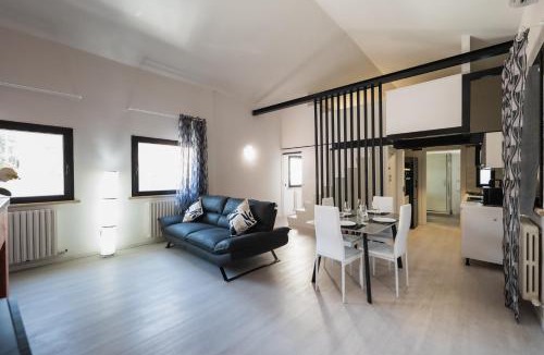 Falconara Marittima Apartment | V9 Loft Luxury - 300mt da mare, centro e stazione