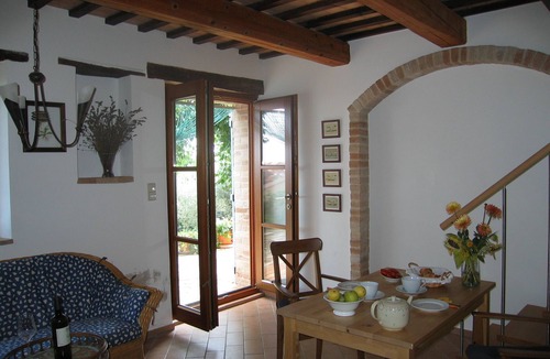 Monte Giberto Apartment | Vacation apartment with fantastic 360 degree panoramic view