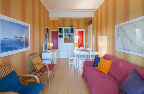Marotta Apartment | Vacation apartment with sea view.