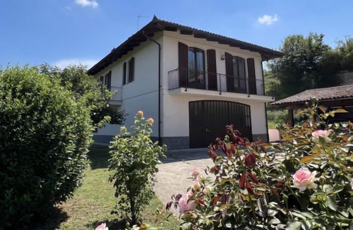 Trezzo Tinella Other | Vacation home Ca'del Fre' in Trezzo Tinella - 6 persons, 2 bedrooms
