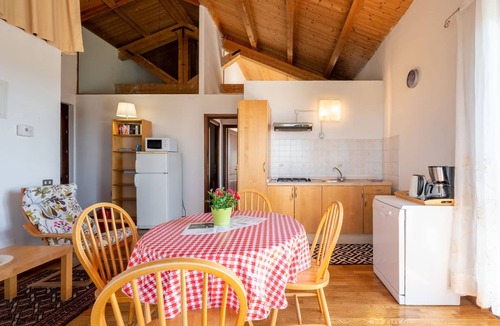 Azzano d'Asti House | Vacation home Erica by Interhome