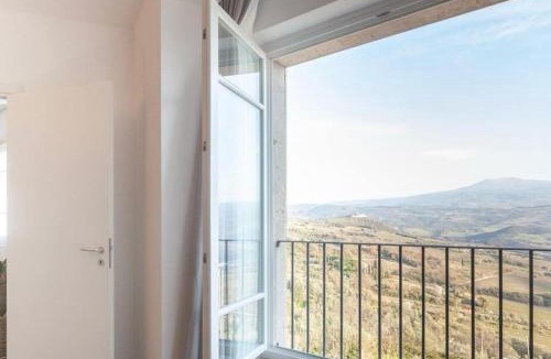 Montalcino Apartment | Val D'Orcia Panoramic Suite