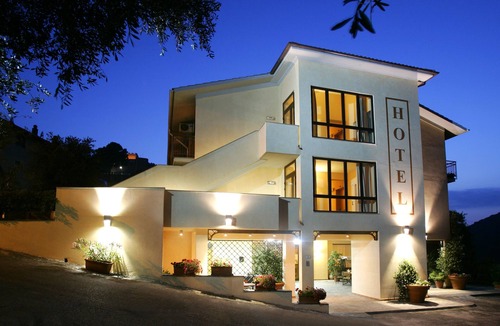 Capalbio House | Valle del Buttero Hotel Residence