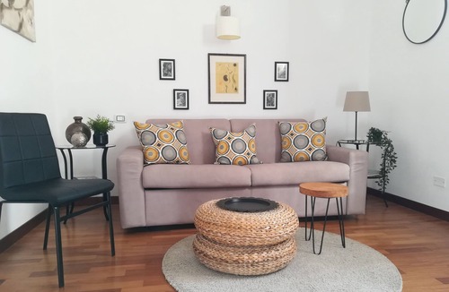 Rione XIV Borgo Apartment | Vatican Area House, large, cozy and bright apartment