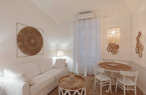 Vatican Apartment | Vatican home for seven people