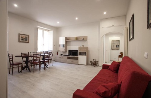 Vatican Apartment | Vatican Luxury House