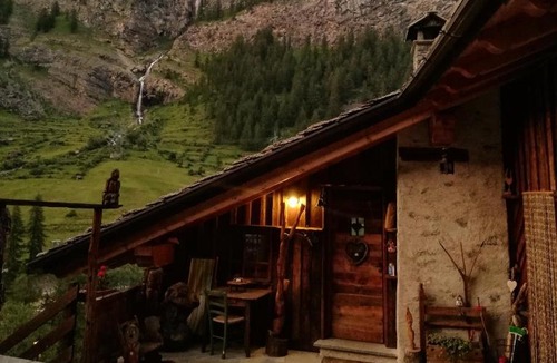 Valsavarenche House | Vers le bois