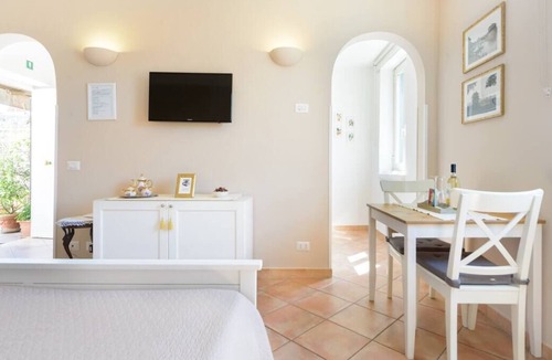 Vatican Apartment | Very bright apartment overlooking San Pietro