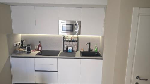 Pineta House | Vespucci Guest House - Affittacamere -