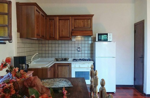 Castelnuovo di Val di Cecina House | Villa in Sasso Pisano wuith garden