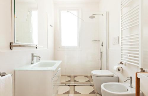 Follonica Apartment | Via Firenze 11