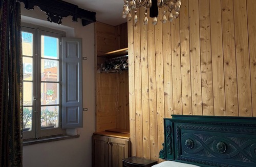Catona House | Viale del Re 33: A Summer Fairy Tale Between the Sea and the Theater