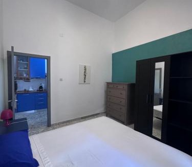 Tursi House | Vico Poerio 1