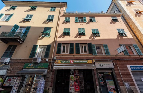 Sestri Ponente Apartment | Vico Trau B Sestri Ponente, Genova, Italy