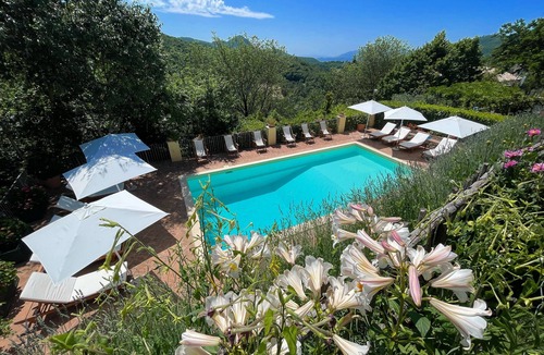 Strettura House | Vicolo - sleeps 5 with air con, wifi, balcony for dining and pool