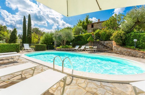 Montegabbione Villa | Villa ∙ 4 bedrooms ∙ 9 guests