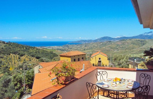 Ascea Apartment | Villa Albarosa