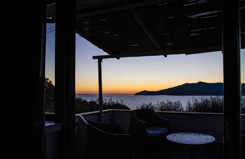 Ansedonia House | Villa Amabilia - Luxury beachfront Villa with pool